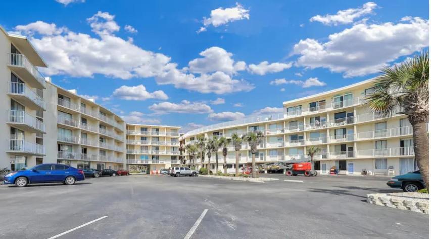 Sea Dip Resort Studios! Daytona Beach Exterior photo
