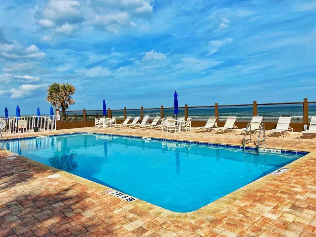 Sea Dip Resort Studios! Daytona Beach Exterior photo