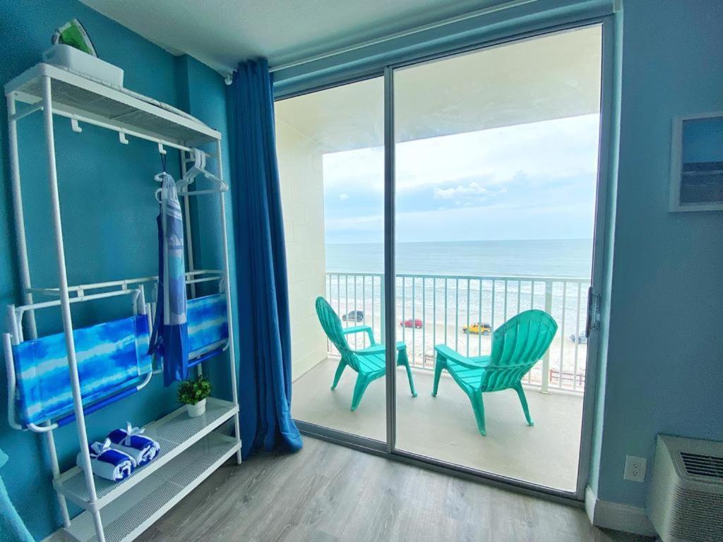 Sea Dip Resort Studios! Daytona Beach Exterior photo